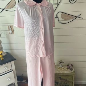 VINATAGE LADIES PINK PJS. SEARS SIZE 36